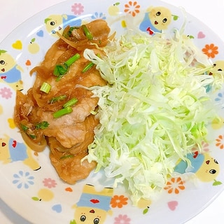 ご飯いっぱい炊いておいて☆みつ葉入りの豚肉生姜焼き